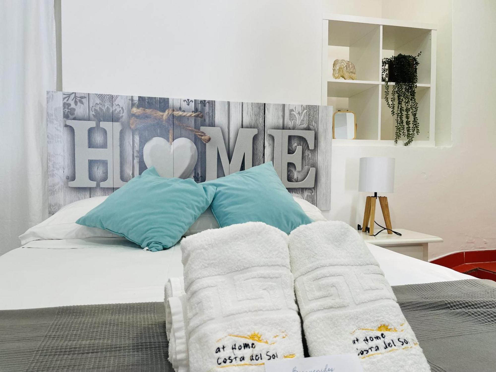 Estudio Playazo Jimena By At Home Costa Del Sol เนร์คา ภายนอก รูปภาพ